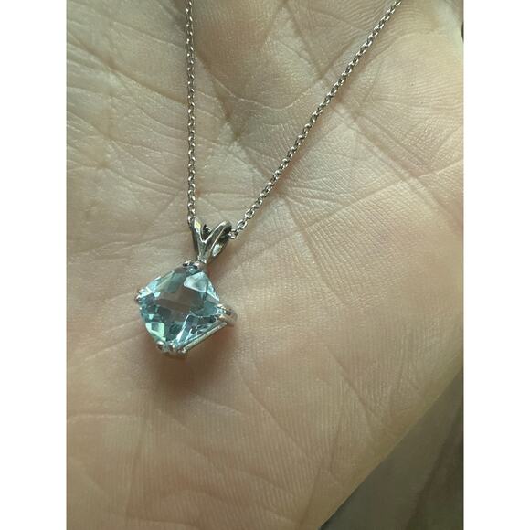 Fred Meyer Jewelry 2 pc. matching set: Dec birthstone Blue Turquoise - Picture 7 of 8